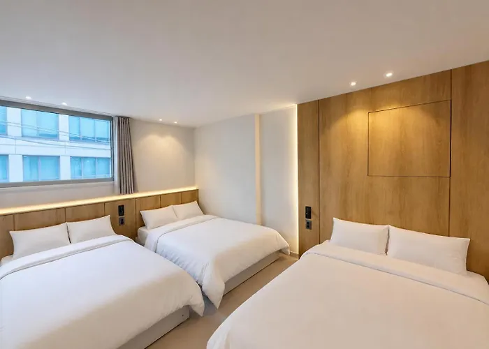 Hongdae 2min Walk From Hong Dae Station 首爾